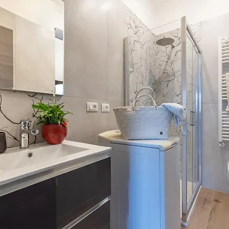 Apartmán Guesthost - Porta San Pietro Lovely Flat Ferrara