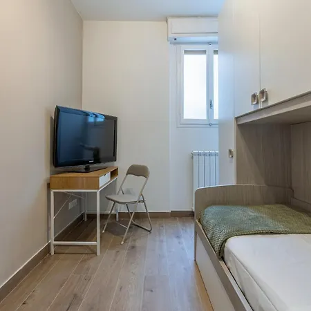 Guesthost - Porta San Pietro Lovely Flat * Ferrara