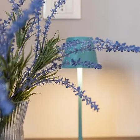 Guesthost - Porta San Pietro Lovely Flat Διαμέρισμα *