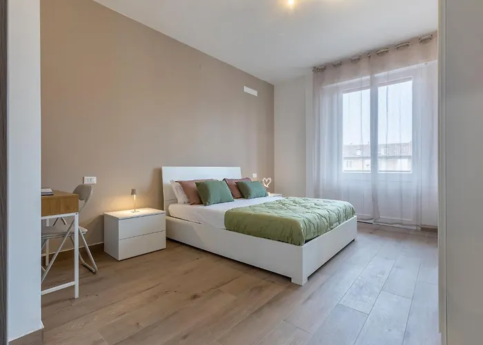 Guesthost - Porta San Pietro Lovely Flat Apartmán