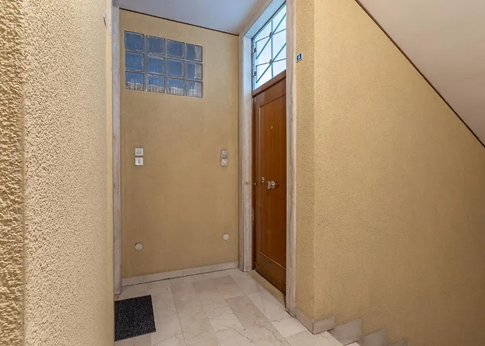 شقة Guesthost - Porta San Pietro Lovely Flat